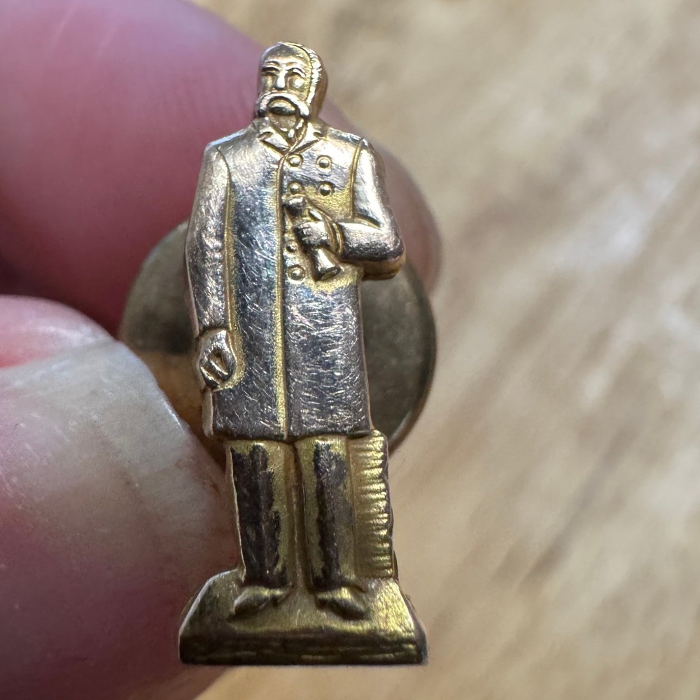 Vintage Ulysses S Grant Civil War General US President Lapel Pin Gold Tone